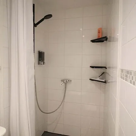 Cozy And Spacious Holiday Home, Quiet Area, Kids For Free Chalet